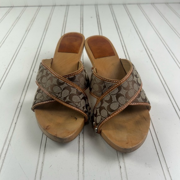 Coach Sharon Tan Brown Wooden Kitten Heel Clogs Vintage Y2K Women’s Size 6 - Picture 10 of 11